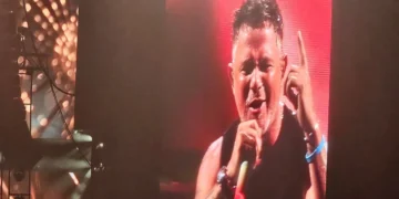 Alejandro Sanz en Sevilla durante el concierto de la gira ¿Y ahora qué? en el Estadio de La Cartuja