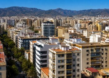 Andalucía afronta un nuevo verano marcado por la subida del alquiler y la escasez de vivienda asequible