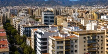 Andalucía afronta un nuevo verano marcado por la subida del alquiler y la escasez de vivienda asequible