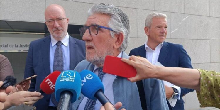 El caso Mascarillas de Almería avanza entre silencios ante el juez y una investigación que apunta a la antigua cúpula del PP provincial