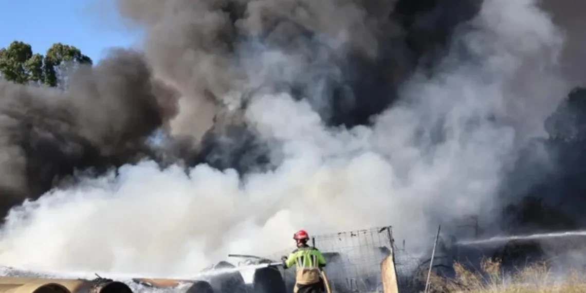 El PSOE reclama actuar ante el riesgo de incendios en solares y descampados abandonados de Huelva