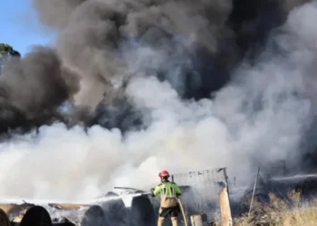 El PSOE reclama actuar ante el riesgo de incendios en solares y descampados abandonados de Huelva