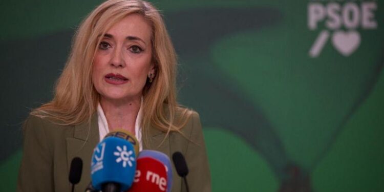 El PSOE-A exige a Moreno Bonilla que aclare el plan sanitario del verano y denuncia opacidad en las contrataciones