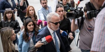 La defensa de Begoña Gómez lleva al juez Peinado ante el CGPJ tras conocer por la prensa el auto de juicio oral