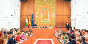 Parlamento andaluz XIII legislatura durante la sesión constitutiva en Sevilla