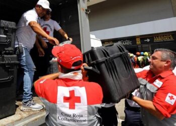 Exteriores eleva a 152 los españoles desaparecidos tras los terremotos de Venezuela y confirma nueve fallecidos
