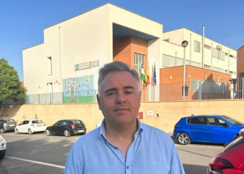 El PSOE reclama ampliar el plan de climatización de los colegios de Almería ante el aumento de las olas de calor