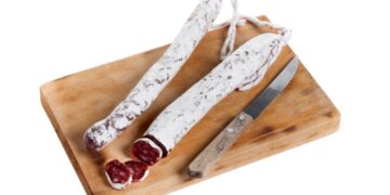 Alerta por listeria en fuet ibérico Sierra Nevada distribuido en Málaga y Granada