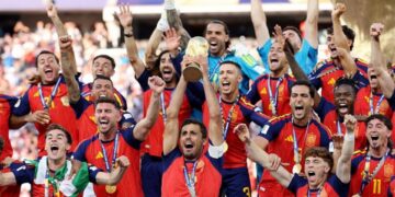 España levanta su segunda copa del Mundo