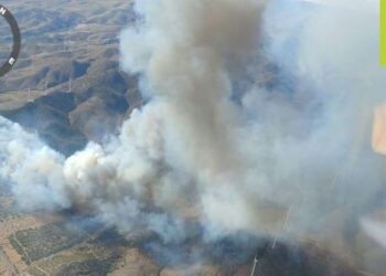 Incendio de Las Tres Villas controlado en Almería