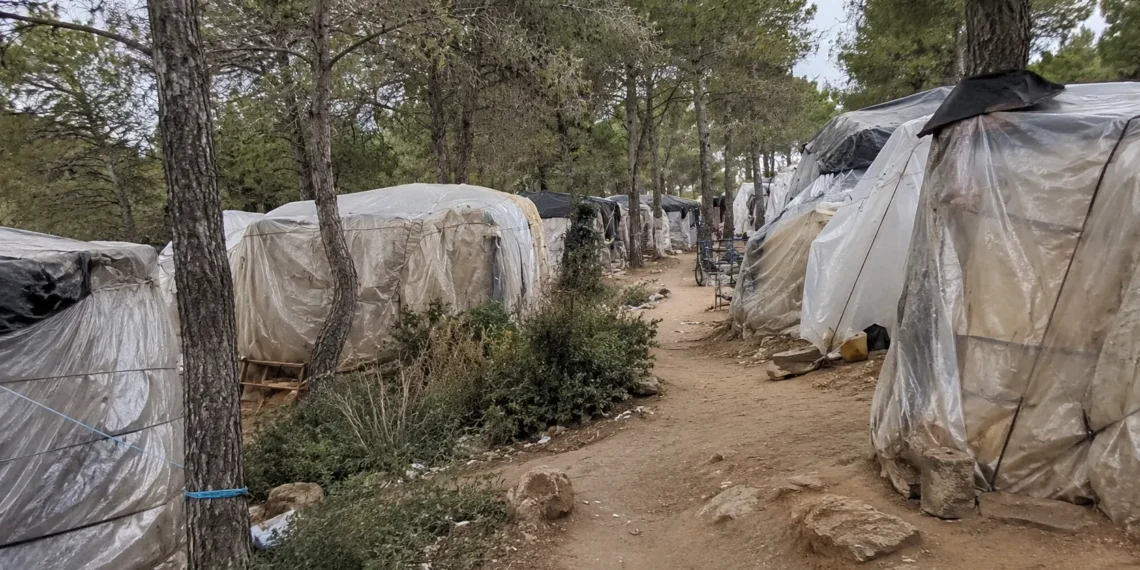 Controladores de asentamientos chabolistas en zonas rurales de Lepe