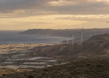 Parques eólicos en El Ejido denegados por impacto visual sobre la costa almeriense