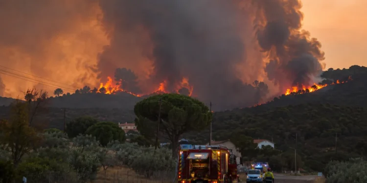 Incendio de Niebla en Huelva con medios del dispositivo de extinción