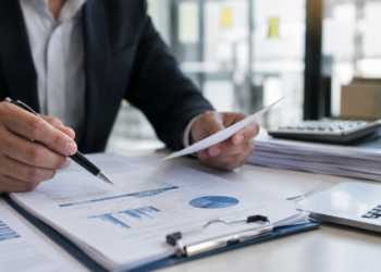 Ofertas anormalmente bajas y libre competencia en la contratación pública
