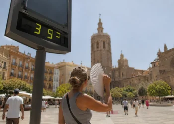 Tiempo en Andalucía este domingo con menos tormentas y calor intenso en el Guadalquivir