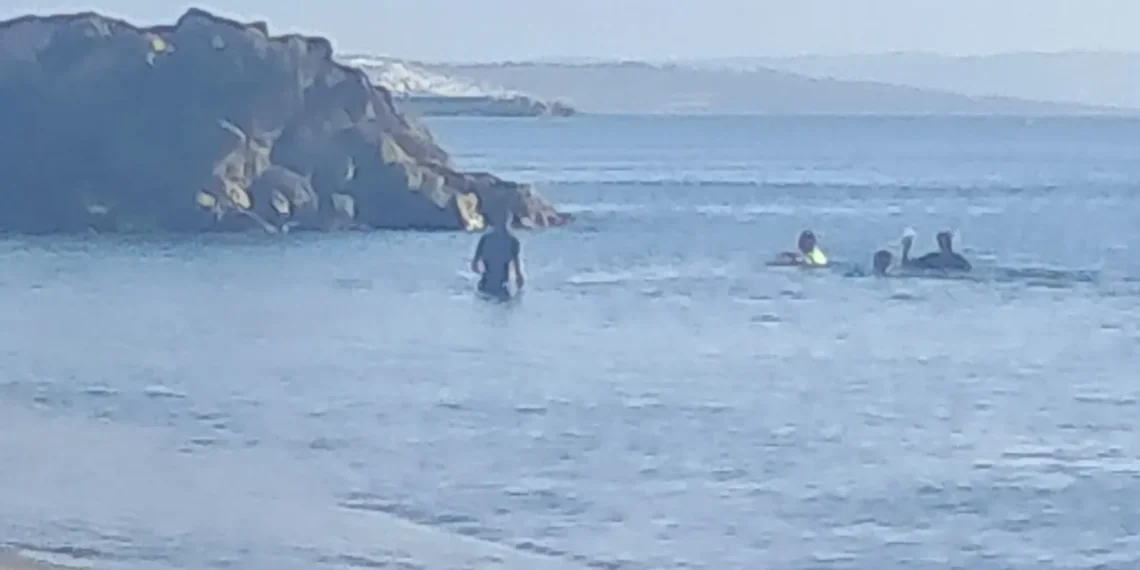 Las mafias trasladan la presión migratoria al Campo de Gibraltar con desembarcos en motos de agua y lanchas tras la crisis de Ceuta