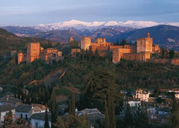 Empleo turístico en Andalucía con más de 385.000 afiliados en julio
