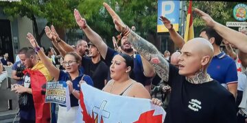 La derecha convierte las concentraciones por Ceuta en una ofensiva contra el Gobierno con periodistas agredidos