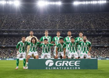 El Betis derriba al Real Madrid de Mourinho con un Valles imperial en La Cartuja