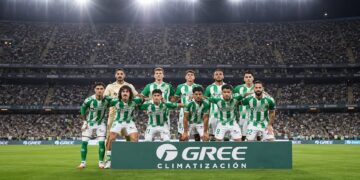 El Betis derriba al Real Madrid de Mourinho con un Valles imperial en La Cartuja