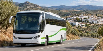 Rutas de autobús en Andalucía con nuevos contratos de transporte público por carretera
