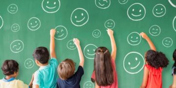 Andalucía impulsa la educación emocional en las aulas para reforzar la salud mental de los adolescentes