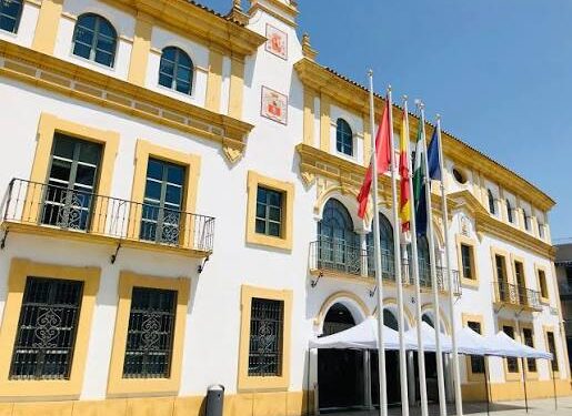 Ampliación del presupuesto de Dos Hermanas en 2,08 millones de euros para inversiones y servicios municipales.