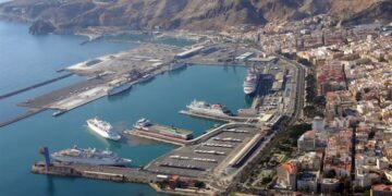 puerto de almeria